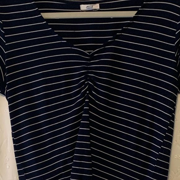 Blue pinstripe shirt - Picture 4 of 4